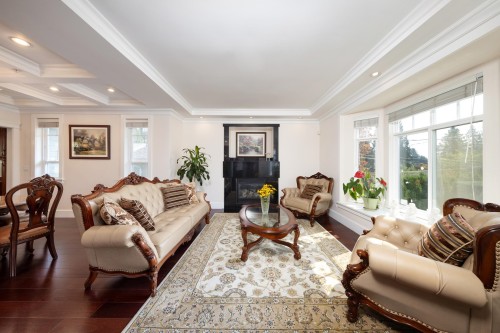 1361 Lawson Avenue, West Vancouver, BC 