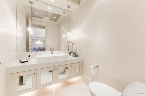 1192 39Th Avenue W, Vancouver, BC 