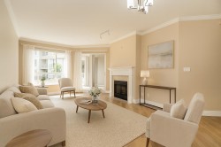 218-3098 Guildford Way  Coquitlam, BC V3B 7W8