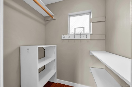 84 Laurie Crescent, West Vancouver, BC 