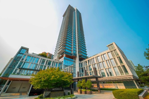 2703-4360 Beresford Street  Burnaby, BC V5H 0G2