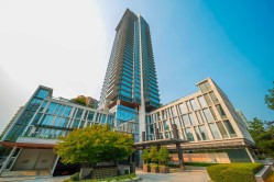 2703-4360 Beresford Street  Burnaby, BC V5H 0G2