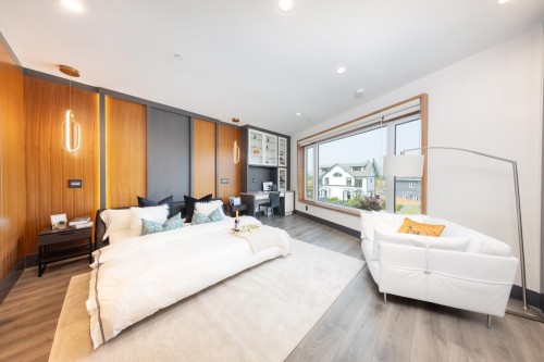 2863 King Edward Avenue W, Vancouver, BC 