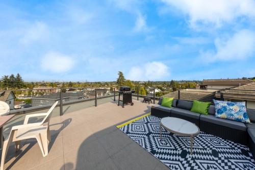 2863 King Edward Avenue W, Vancouver, BC 