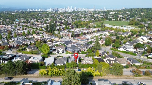 2863 King Edward Avenue W, Vancouver, BC 