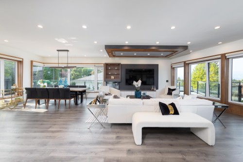 2863 King Edward Avenue W, Vancouver, BC 