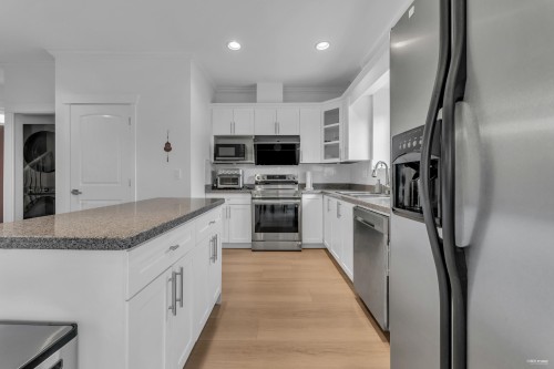 8436 Osler Street, Vancouver, BC 