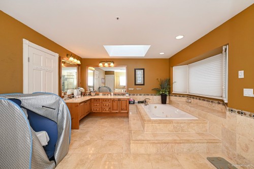 1368 Minto Crescent, Vancouver, BC 