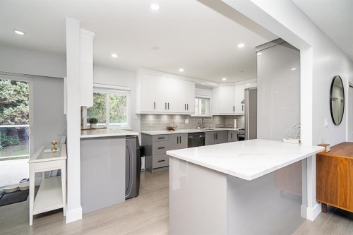 353 Laurentian Crescent, Coquitlam, BC 