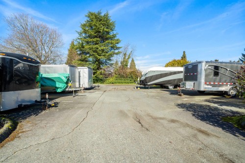 209-7631 Steveston Highway, Richmond, BC 