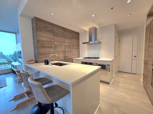 1110-7358 Edmonds Street  Burnaby, BC V3N 0H1