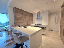 1110-7358 Edmonds Street  Burnaby, BC V3N 0H1