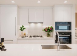 1402-485 42nd Avenue W Vancouver, BC V5Y 2T3