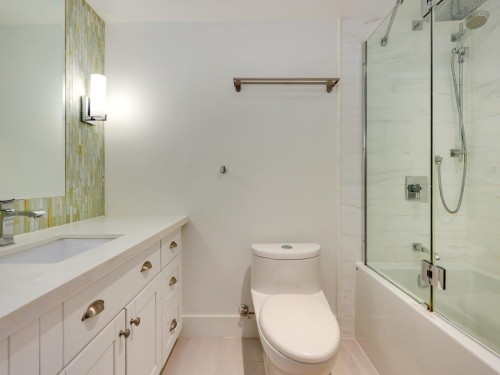 102-1266 13Th Avenue W, Vancouver, BC 