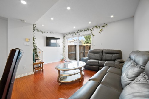 2-3558 49Th Avenue E, Vancouver, BC 