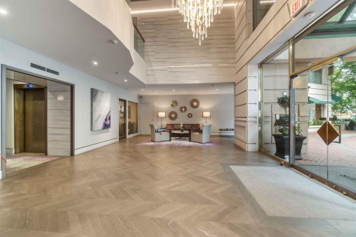 2201-909 Burrard Street, Vancouver, BC 