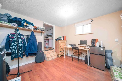 4940 Killarney Street, Vancouver, BC 