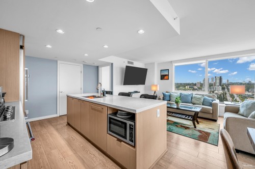 2504-8189 Cambie Street, Vancouver, BC 