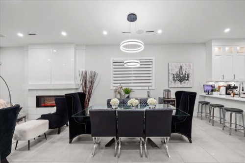 1041 Stewart Avenue, Coquitlam, BC 