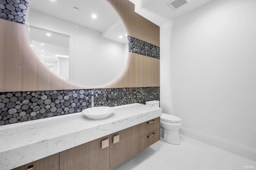 6238 Churchill Street, Vancouver, BC 