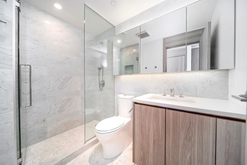 2702-4720 Lougheed Highway, Burnaby, BC 