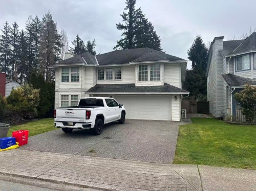 12142 227 Street  Maple Ridge, BC V2X 6J5
