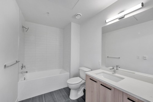 304-1100 Clarke Road, Port Moody, BC 