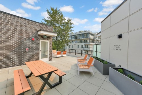 304-1100 Clarke Road, Port Moody, BC 