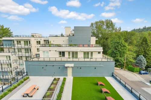 304-1100 Clarke Road, Port Moody, BC 