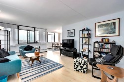 1707-6651 Minoru Boulevard  Richmond, BC V6Y 1Z2