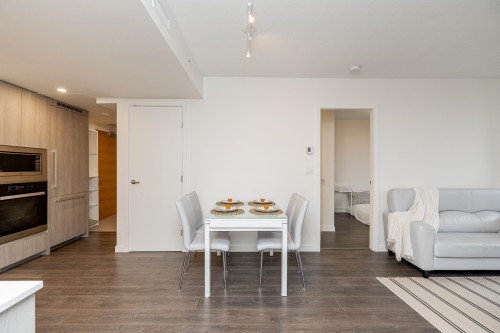 403-6633 Buswell Street, Richmond, BC 