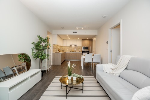 403-6633 Buswell Street, Richmond, BC 