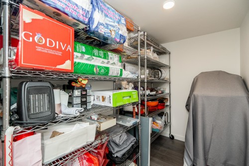 403-6633 Buswell Street, Richmond, BC 