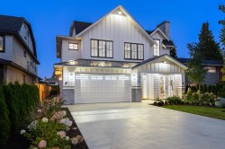 998 50b Street  Tsawwassen, BC V4M 2V9