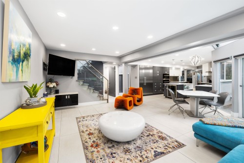 3722 Southridge Place, West Vancouver, BC 