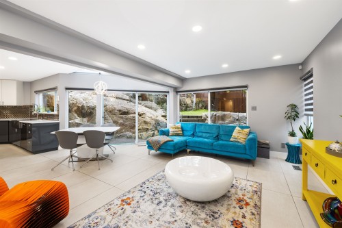 3722 Southridge Place, West Vancouver, BC 