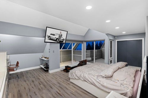 3722 Southridge Place, West Vancouver, BC 