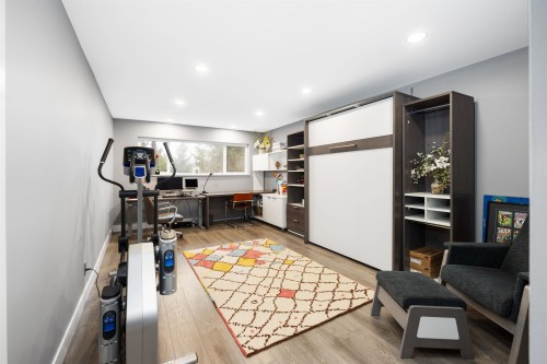 3722 Southridge Place, West Vancouver, BC 