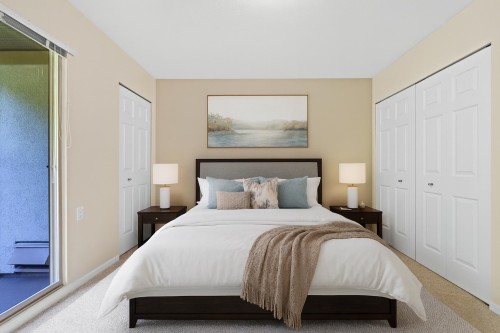 205-843 22Nd Street, West Vancouver, BC 