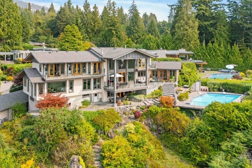 1408 31St Street, West Vancouver, BC 