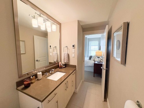 410-5011 Springs Boulevard, Delta, BC 