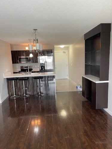 205-22318 Lougheed Highway, Maple Ridge, BC 