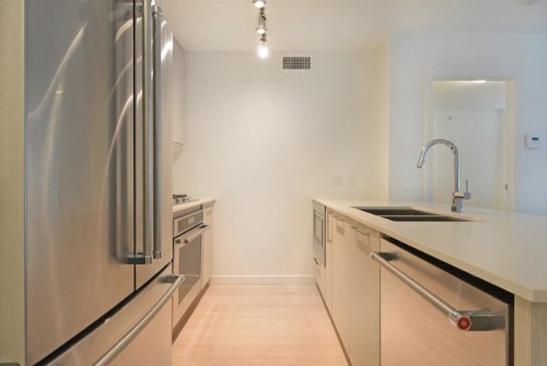 306-7708 Alderbridge Way, Richmond, BC 