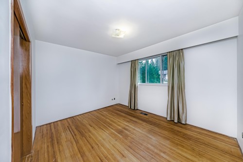 837 Regan Avenue, Coquitlam, BC 