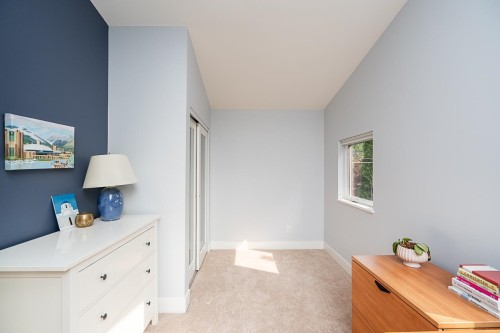 2007 Larson Road, North Vancouver, BC 