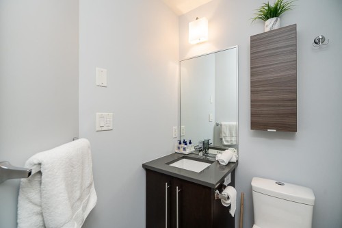 2007 Larson Road, North Vancouver, BC 