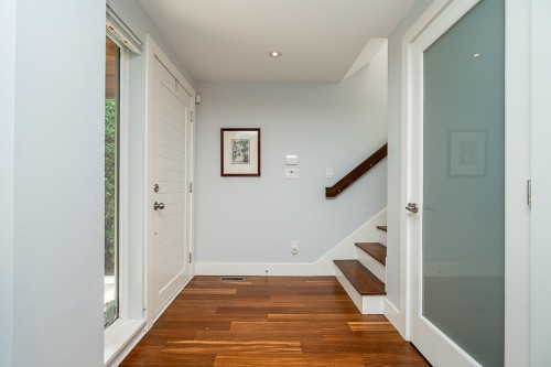 2007 Larson Road, North Vancouver, BC 