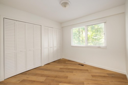 5733 Bluebell Drive, West Vancouver, BC 