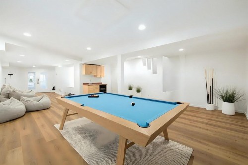 5733 Bluebell Drive, West Vancouver, BC 