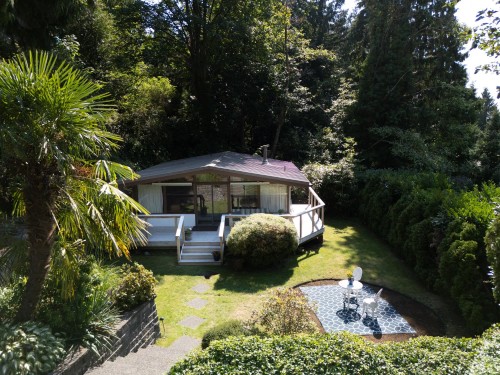 5733 Bluebell Drive, West Vancouver, BC 